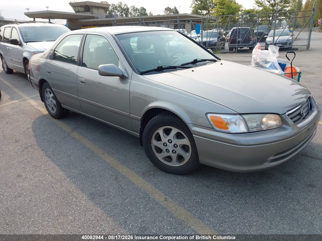 JT2BG22K310563519 · 2001 TOYOTA CAMRY