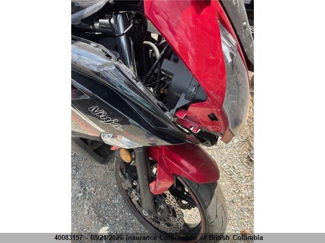 JKAEXEF14GDA28141 · 2016 KAWASAKI EX650 F