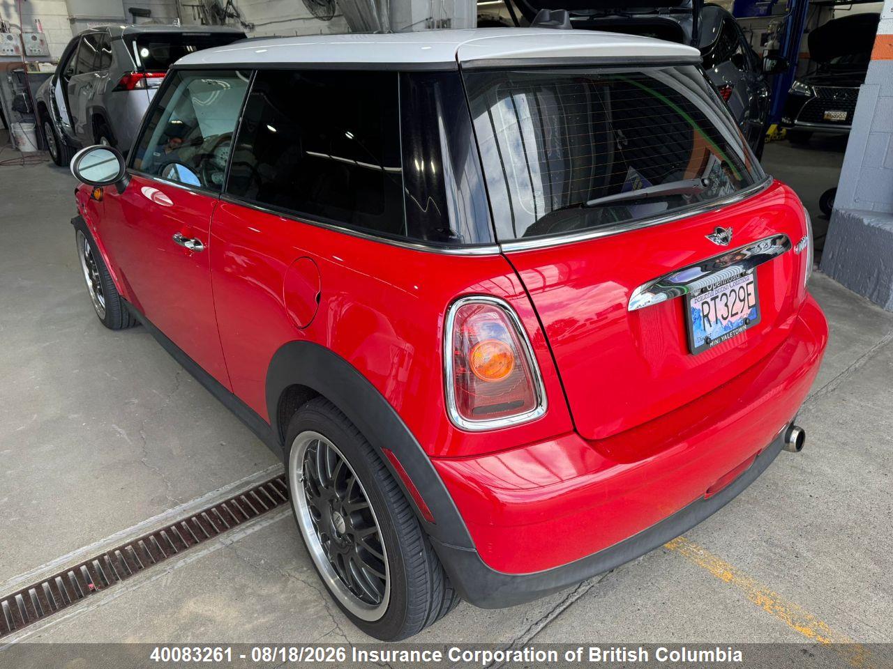 WMWMF33569TU70504 · 2009 MINI COOPER · 3/22