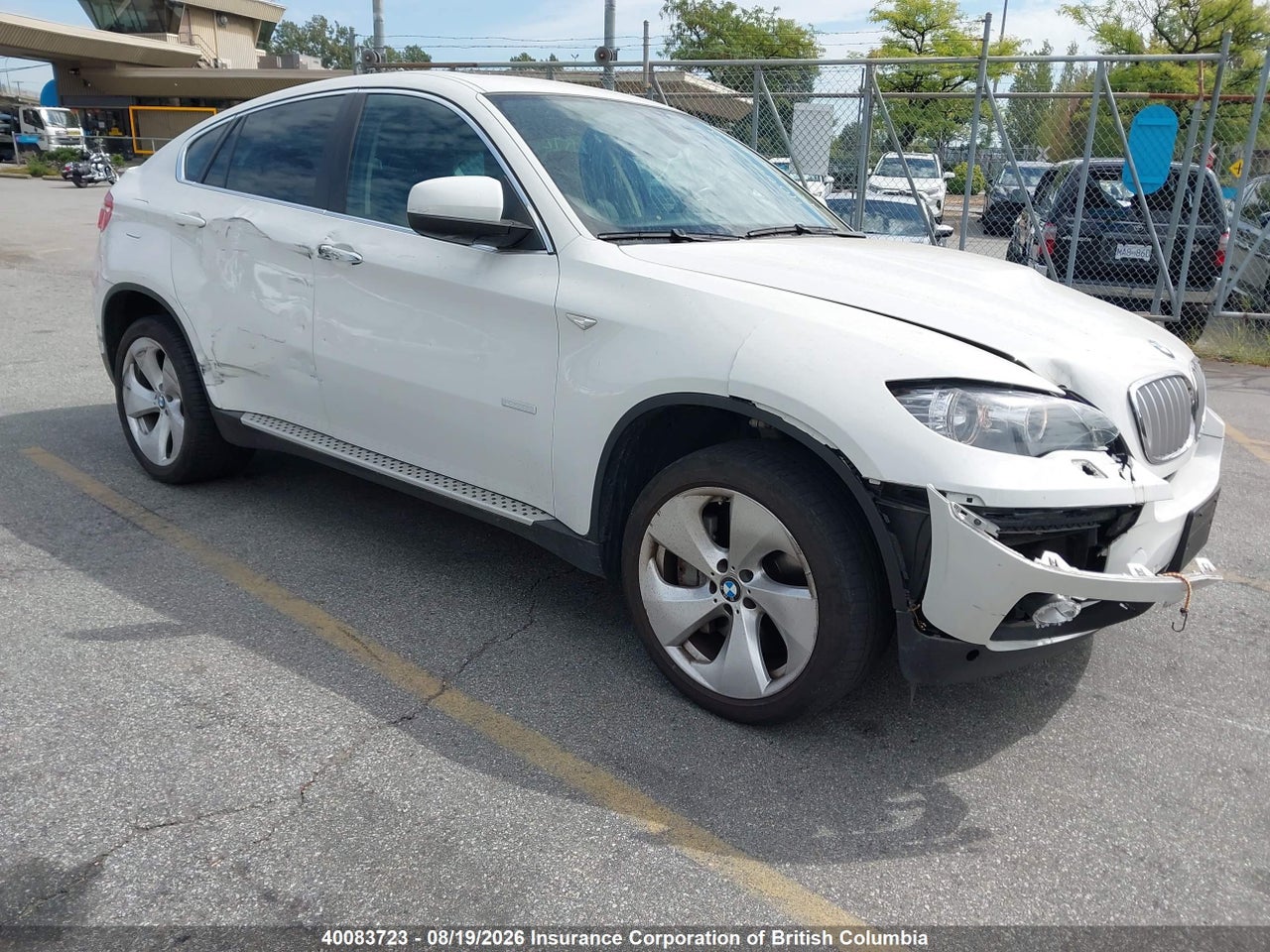 5UXFH0C54BLM98004 · 2011 BMW x6