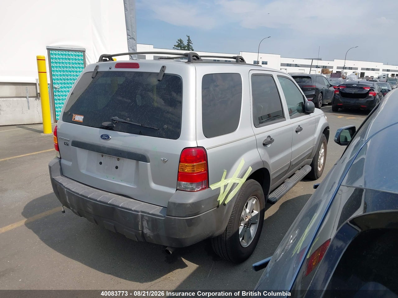 1FMYU93125KD38006 · 2005 FORD ESCAPE XLT · 4/22