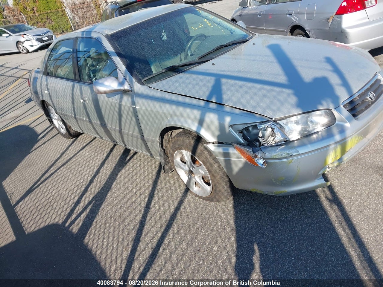 JT2BG22K7Y0464597 · 2000 TOYOTA CAMRY