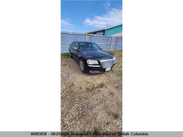 2C3CCAET6DH697239 · 2013 CHRYSLER 300C
