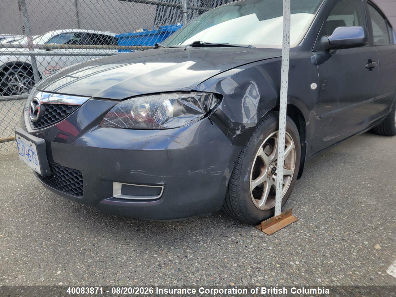 JM1BK32F281803842 · 2008 MAZDA 3 I · 8/24