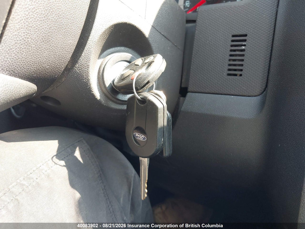 1FMCU9EG8BKA84356 · 2011 FORD ESCAPE LIMITED · 11/22