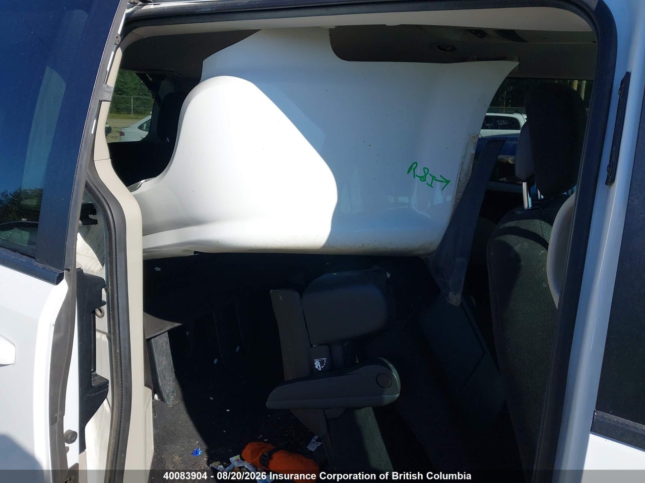 2C4RDGBG6GR338467 · 2016 DODGE GRAND CARAVAN SE · 8/23