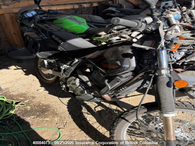 2024 SUZUKI DR650 SE