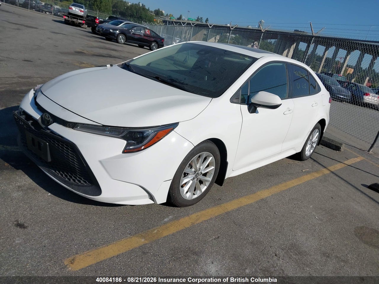 5YFBPRBE8LP015373 · 2020 TOYOTA COROLLA LE · 2/21
