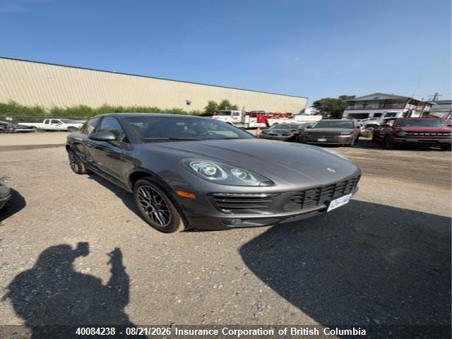 WP1AB2A56FLB70423 · 2015 PORSCHE MACAN