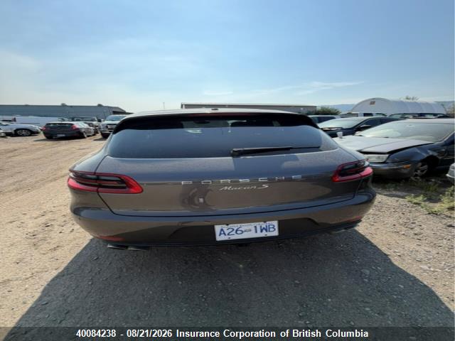 WP1AB2A56FLB70423 · 2015 PORSCHE MACAN · 5/15