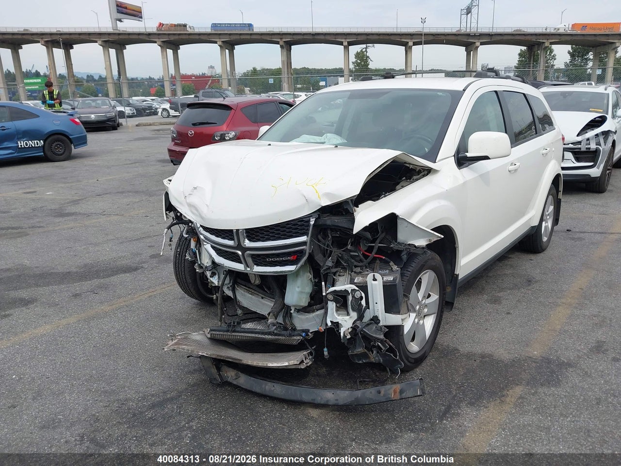3C4PDCABXHT614721 · 2017 DODGE JOURNEY SE · 2/18