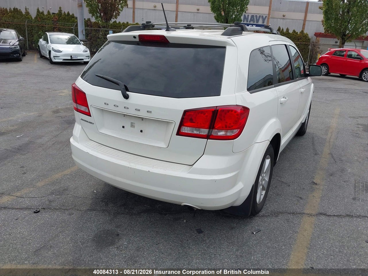 3C4PDCABXHT614721 · 2017 DODGE JOURNEY SE · 4/18