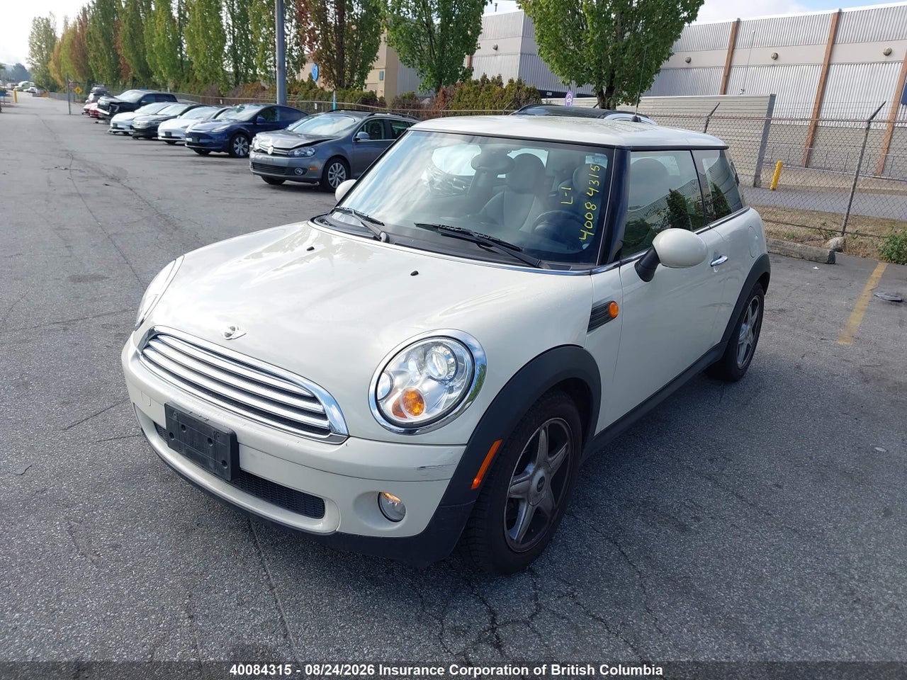 WMWMF33557TT51999 · 2007 MINI COOPER · 2/18