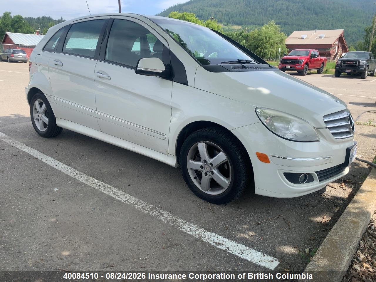 WDDFH33X68J338592 · 2008 MERCEDES BENZ B 200