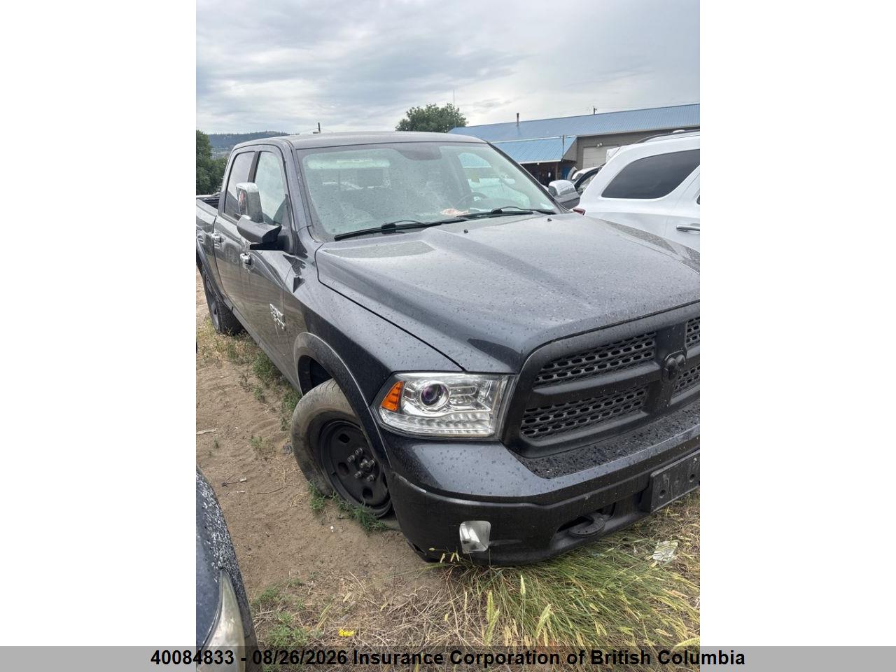 1C6RR7VM4FS671175 · 2015 RAM 1500 LARAMIE