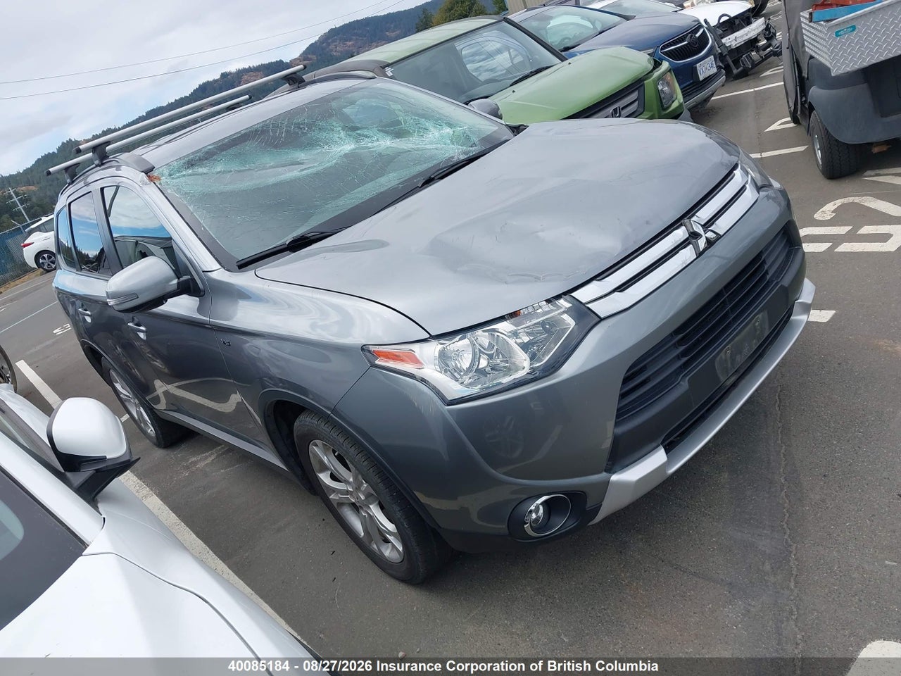 2015 MITSUBISHI OUTLANDER SE
