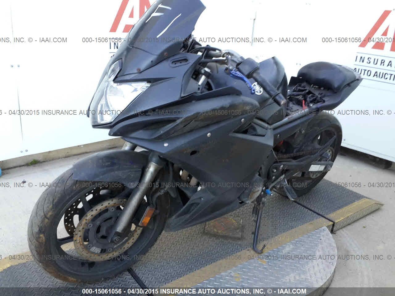 2009 YAMAHA YZFR1 · 2/10