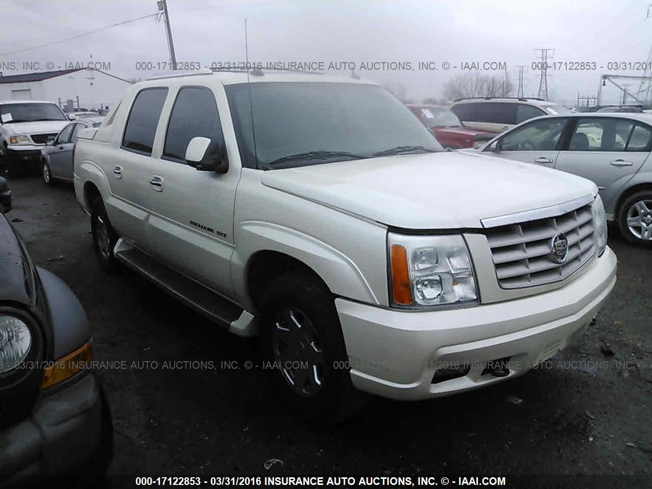 2005 CADILLAC ESCALADE EXT