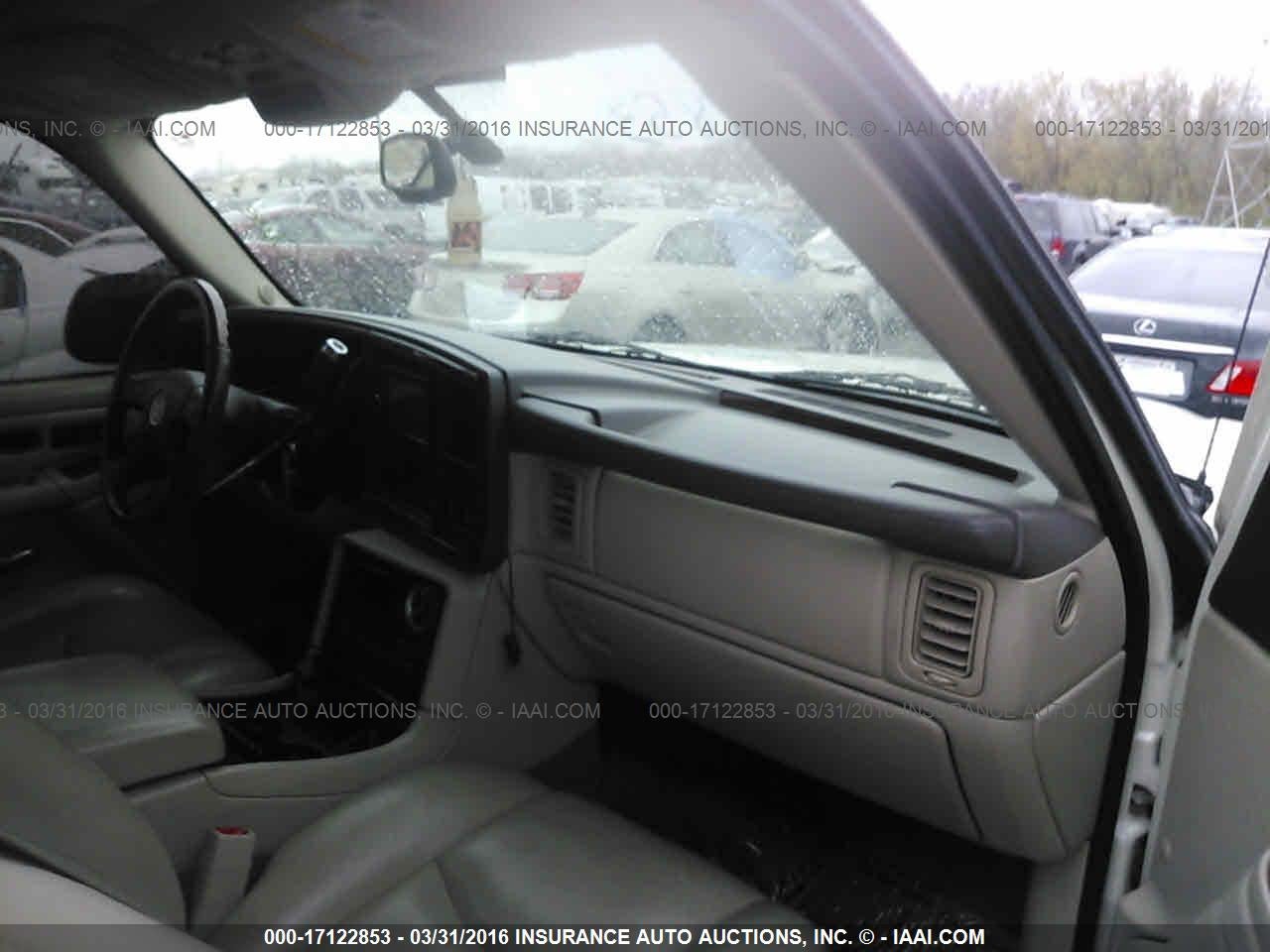 2005 CADILLAC ESCALADE EXT · 5/10
