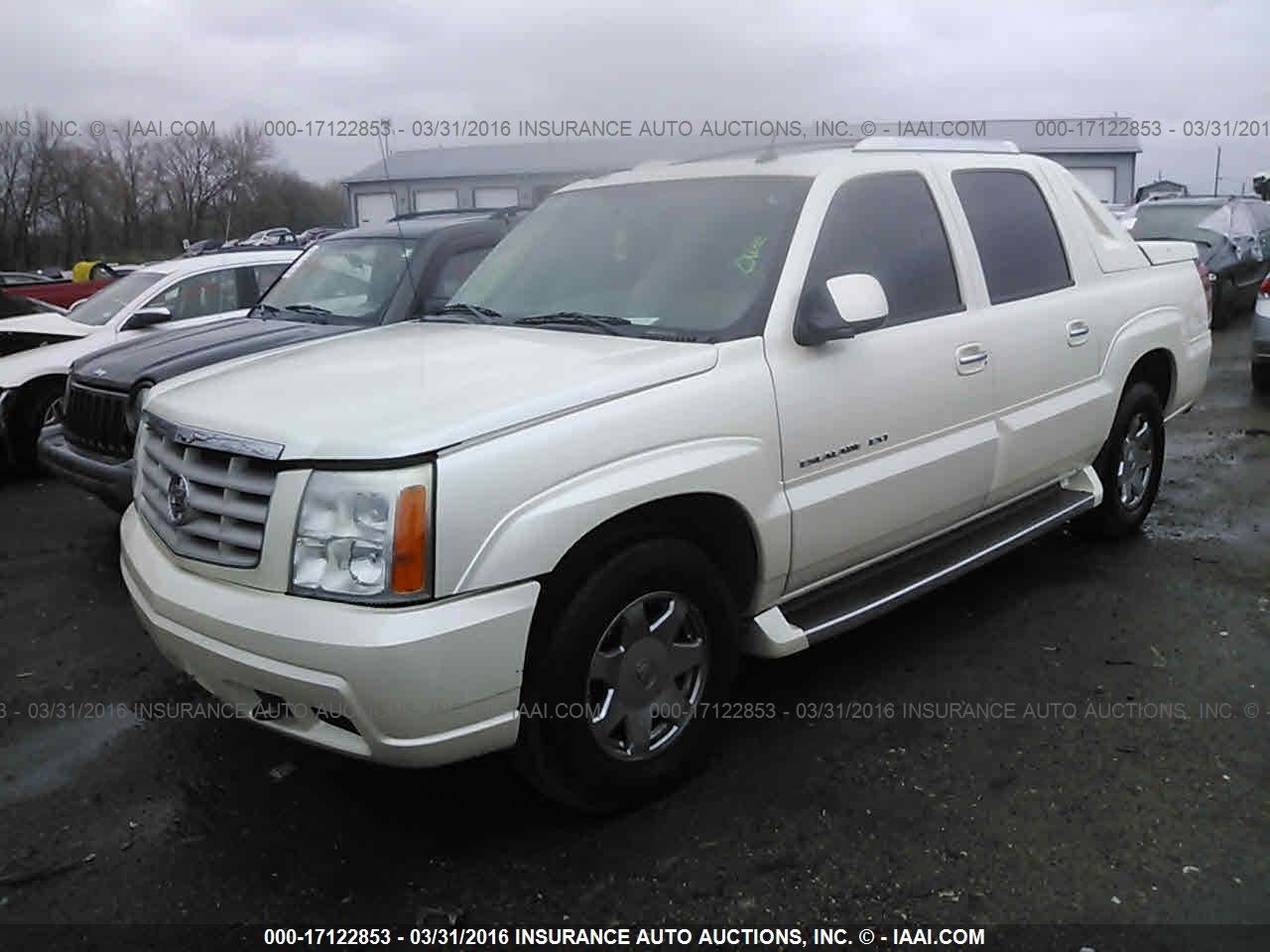 2005 CADILLAC ESCALADE EXT · 2/10