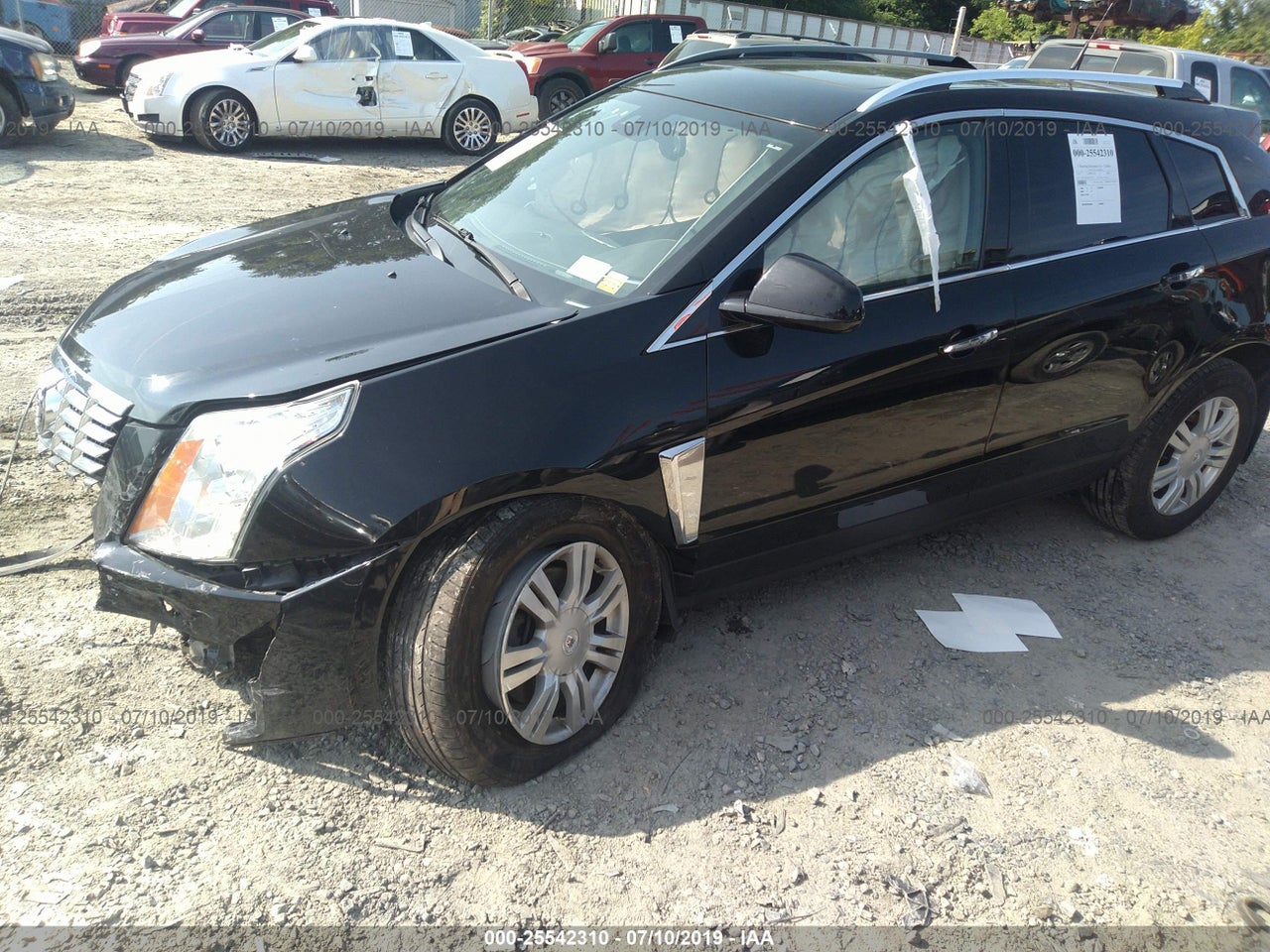 2013 CADILLAC SRX LUXURY COLLECTION · 2/10