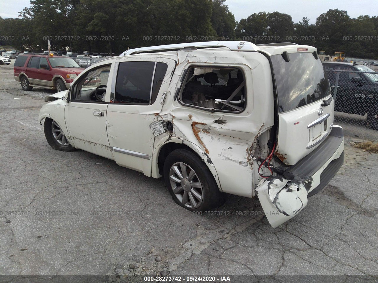 2008 INFINITI QX56 · 3/10
