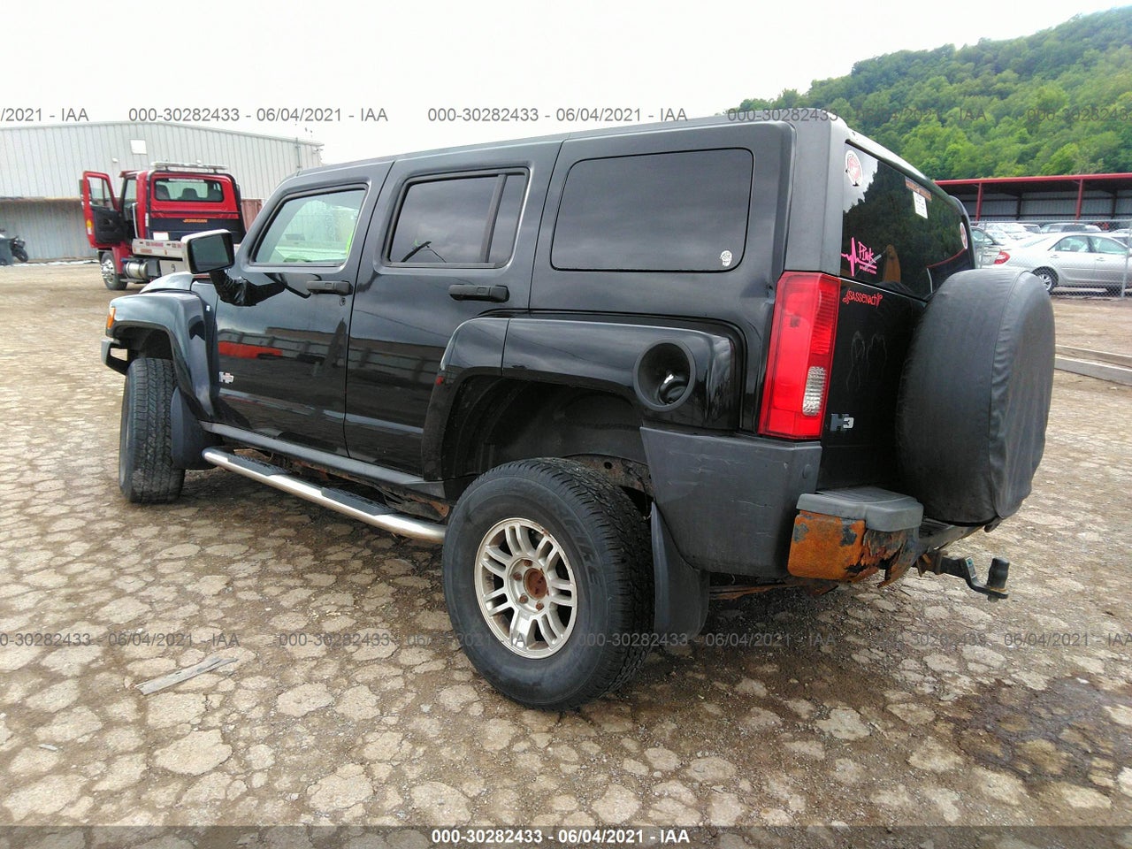 2008 HUMMER H3 SUV · 3/11