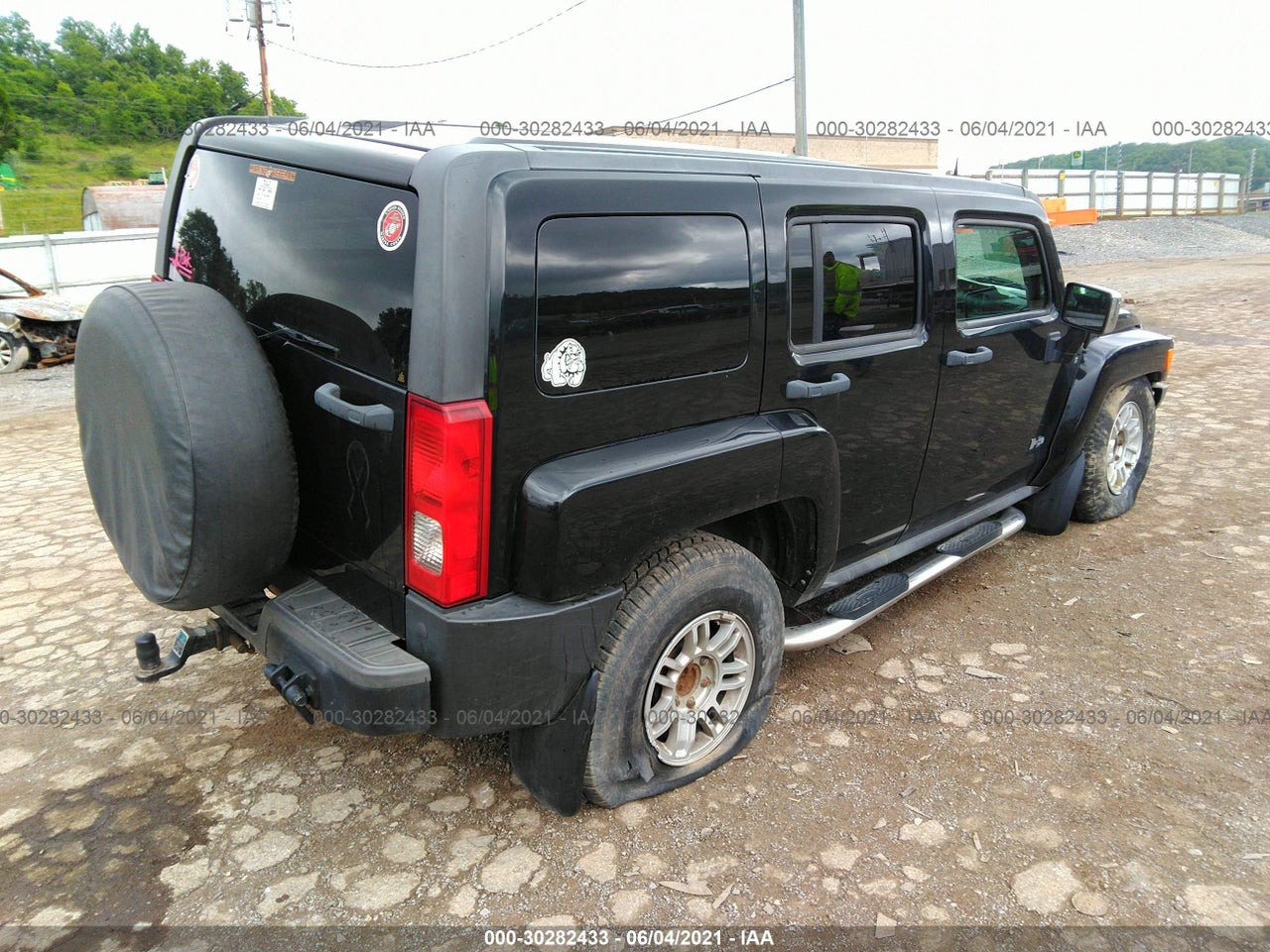 2008 HUMMER H3 SUV · 4/11