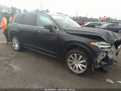 2017 VOLVO XC90 T6 MOMENTUM