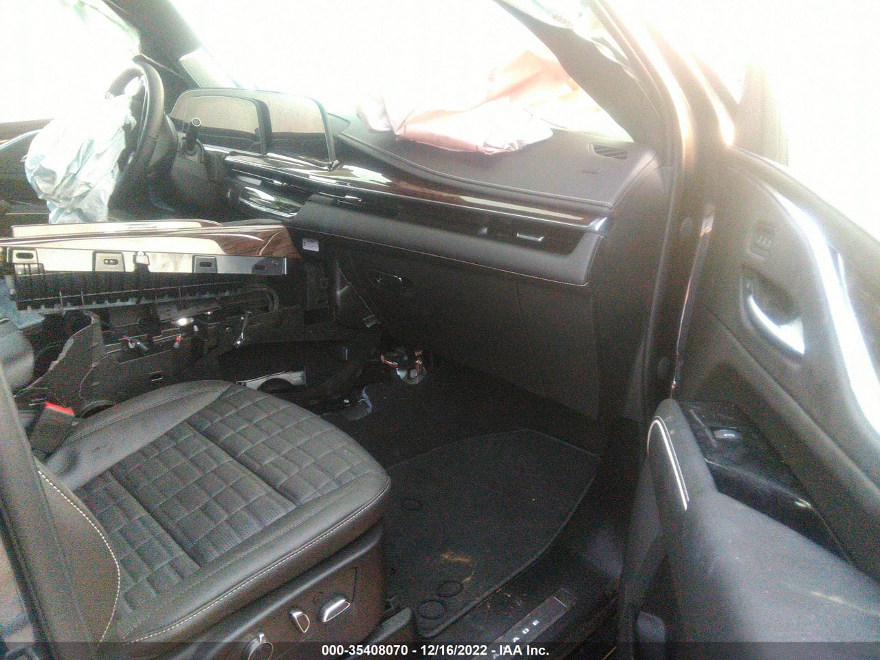 2023 CADILLAC ESCALADE 4WD SPORT PLATINUM · 5/11