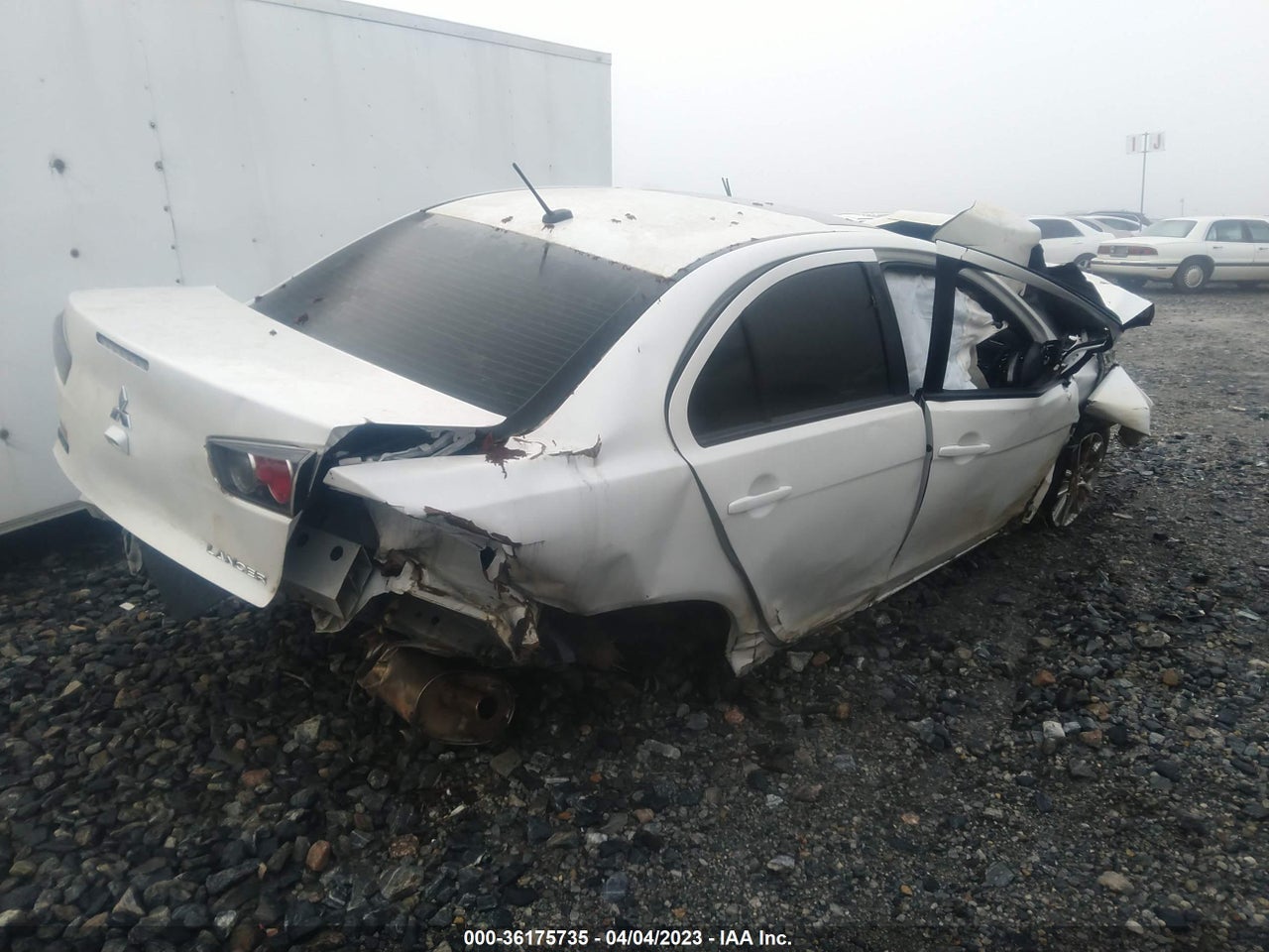 2016 MITSUBISHI LANCER ES · 4/10