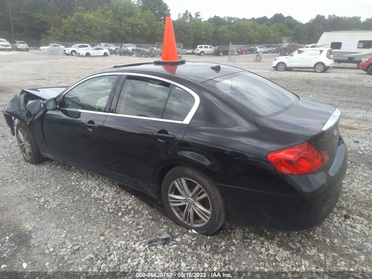 2012 INFINITI G37X · 3/10