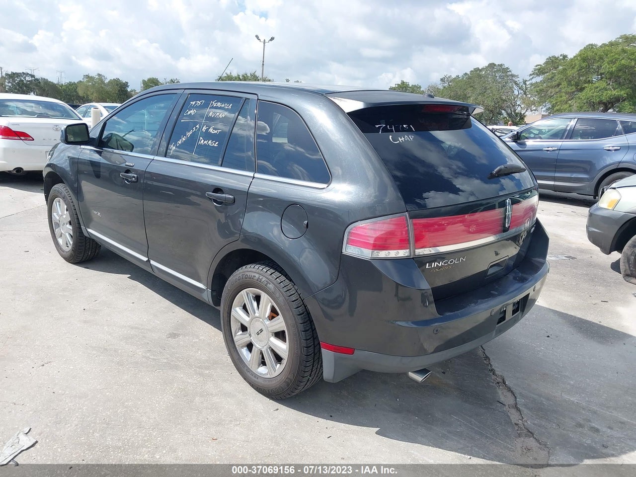 2007 LINCOLN MKX · 3/11