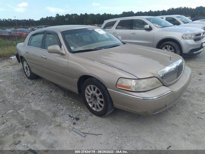 2007 LINCOLN TOWN CAR SIGNATURE