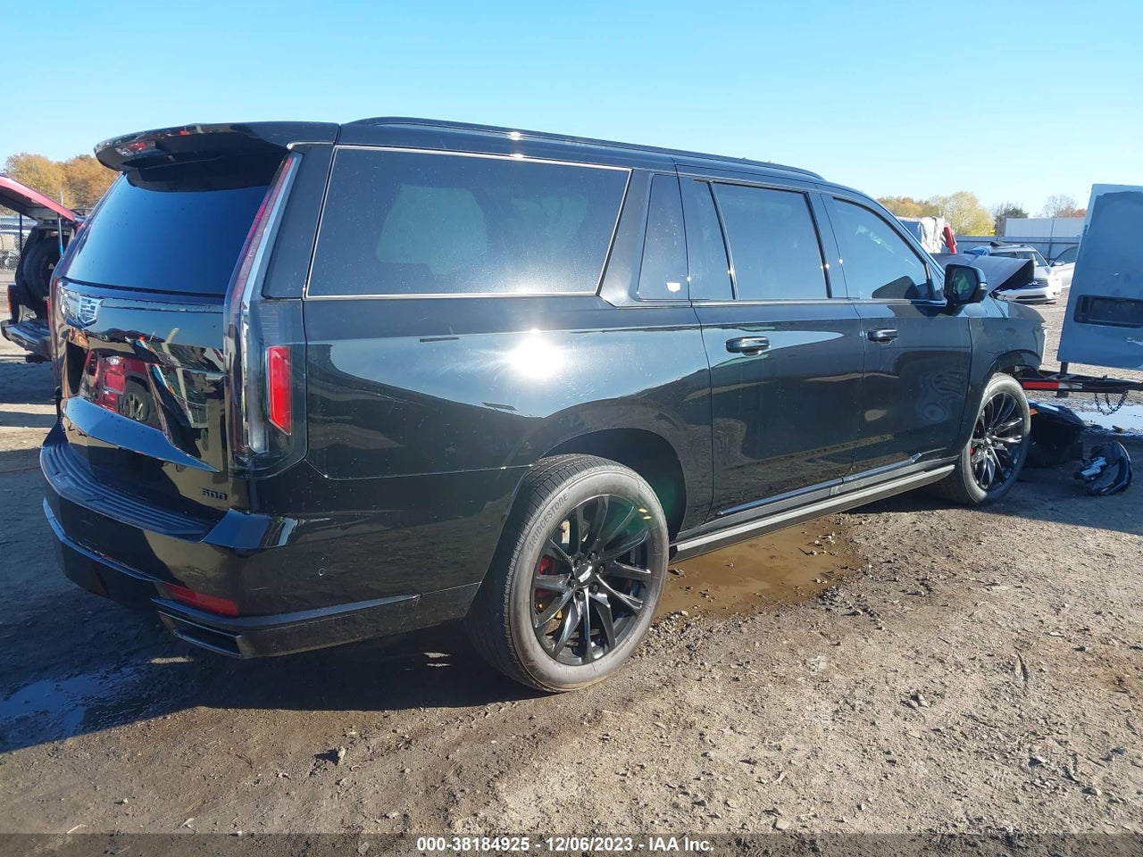 2023 CADILLAC ESCALADE ESV 4WD SPORT PLATINUM · 4/11