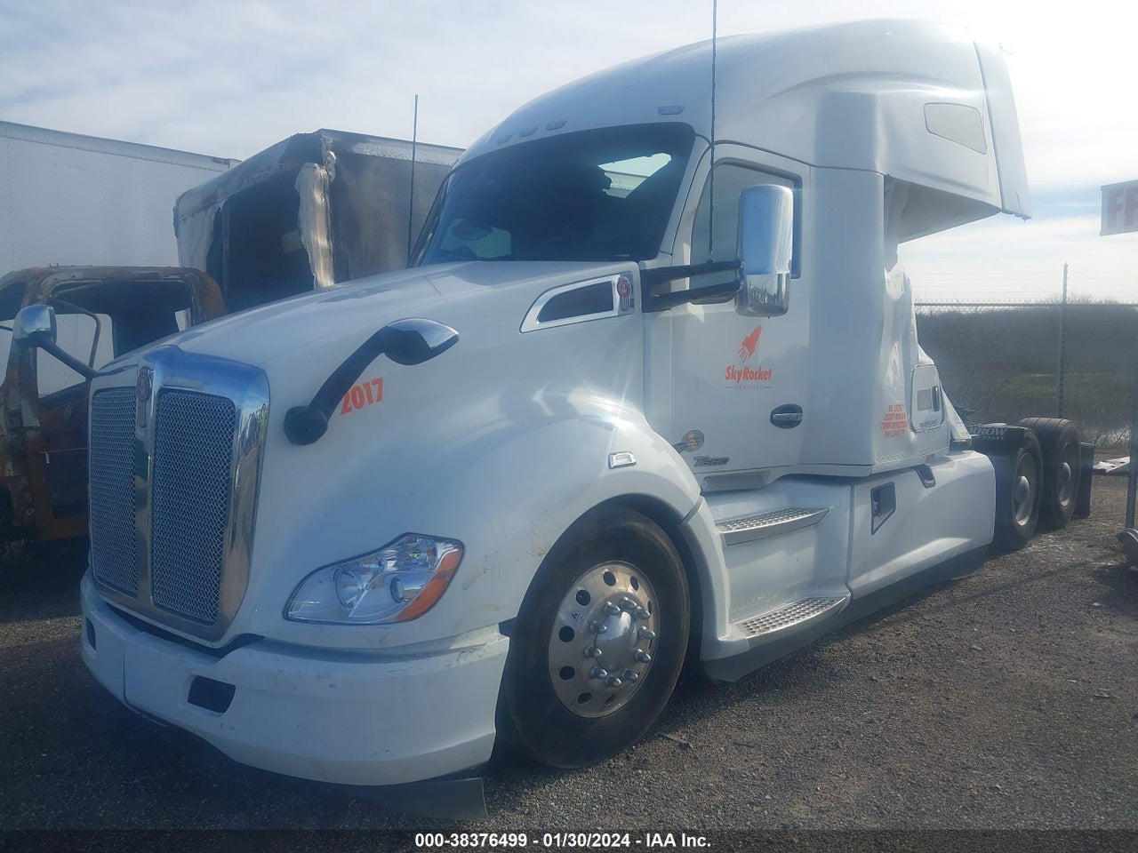 2020 KENWORTH T680 · 2/10