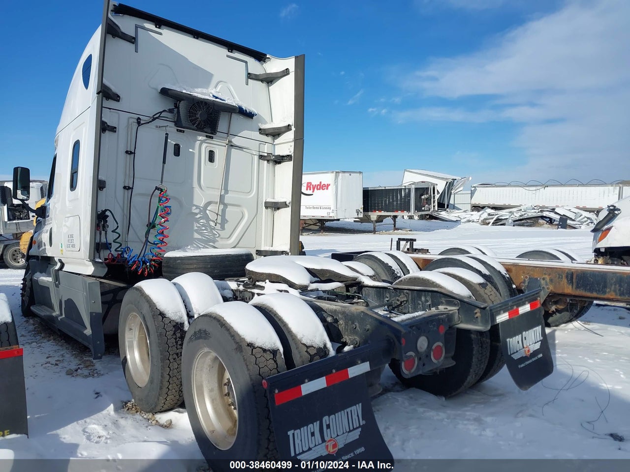 2020 FREIGHTLINER CASCADIA 125 · 3/10