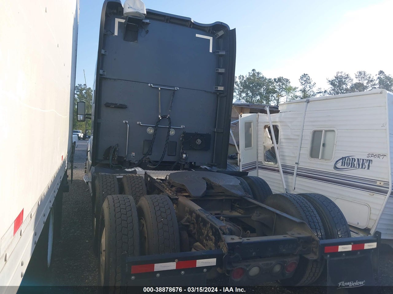 2017 KENWORTH T680 · 3/4