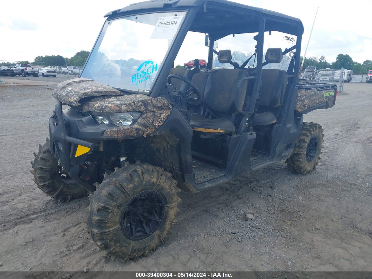 2022 CAN-AM DEFENDER MAX XT HD9 · 2/11