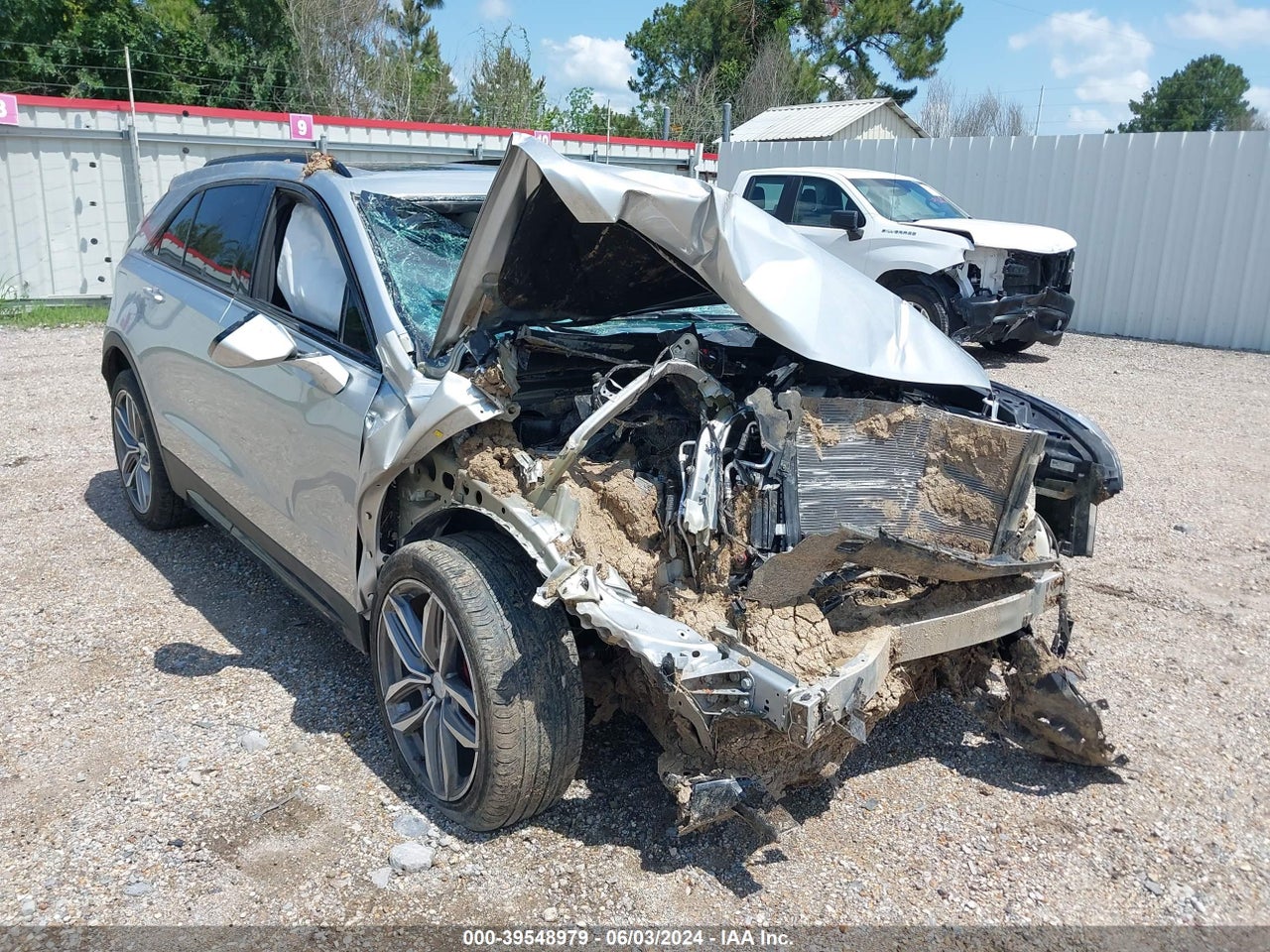 2021 CADILLAC XT4 FWD SPORT · 6/10