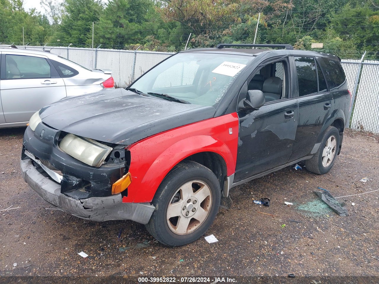 2004 SATURN VUE V6 · 2/11