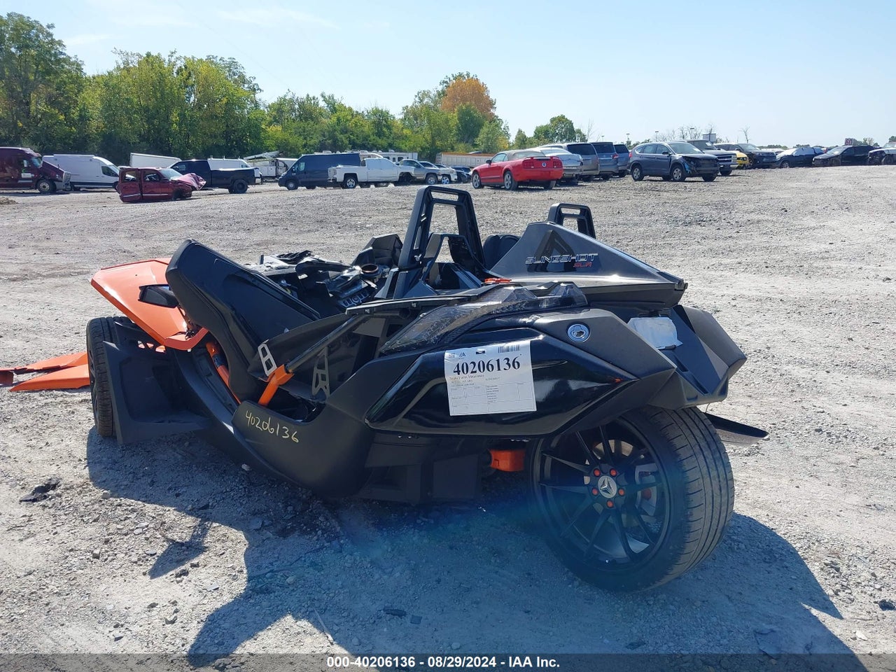 2017 POLARIS SLINGSHOT SLR · 3/10