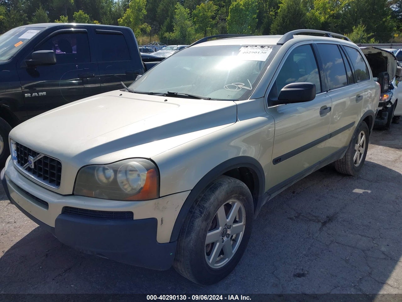 2006 VOLVO XC90 2.5T · 2/11
