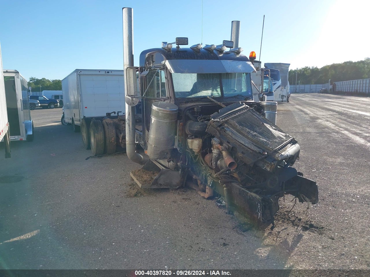 1998 PETERBILT 379
