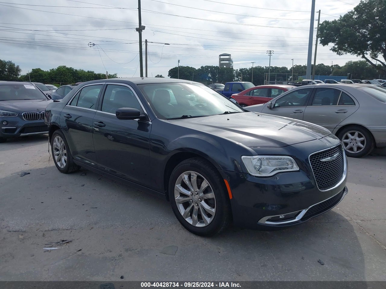 2C3CCARGXFH****** · 2015 CHRYSLER 300 LIMITED