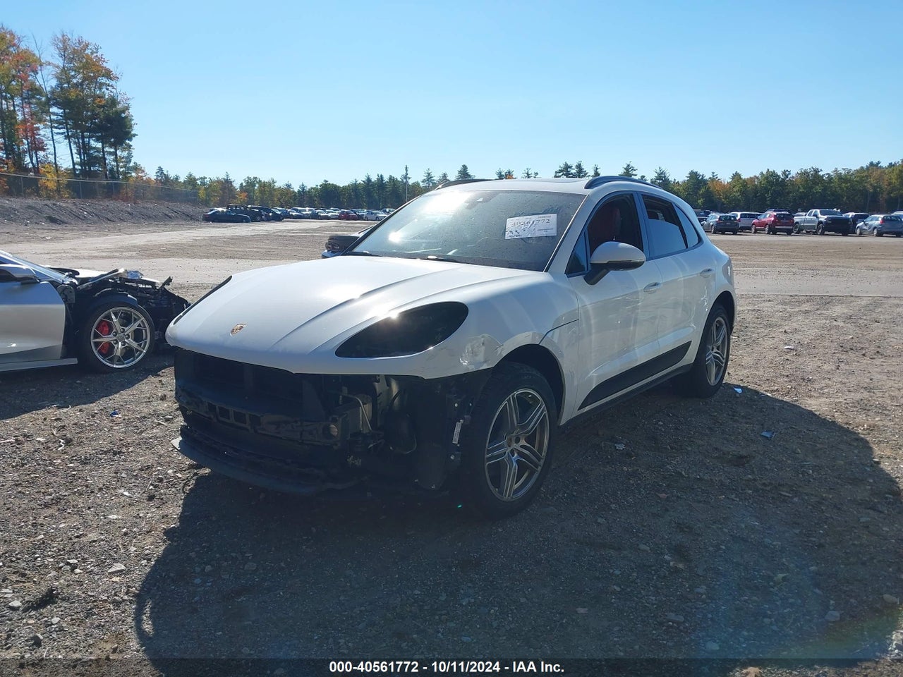 2020 PORSCHE MACAN · 2/11