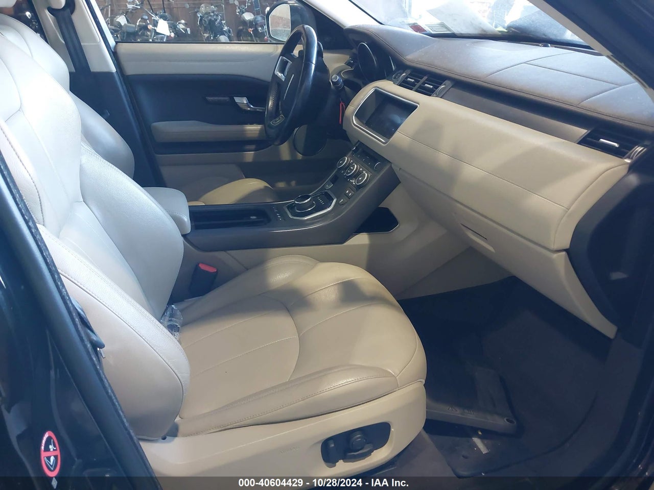 2019 LAND ROVER RANGE ROVER EVOQUE SE/SE PREMIUM · 5/11