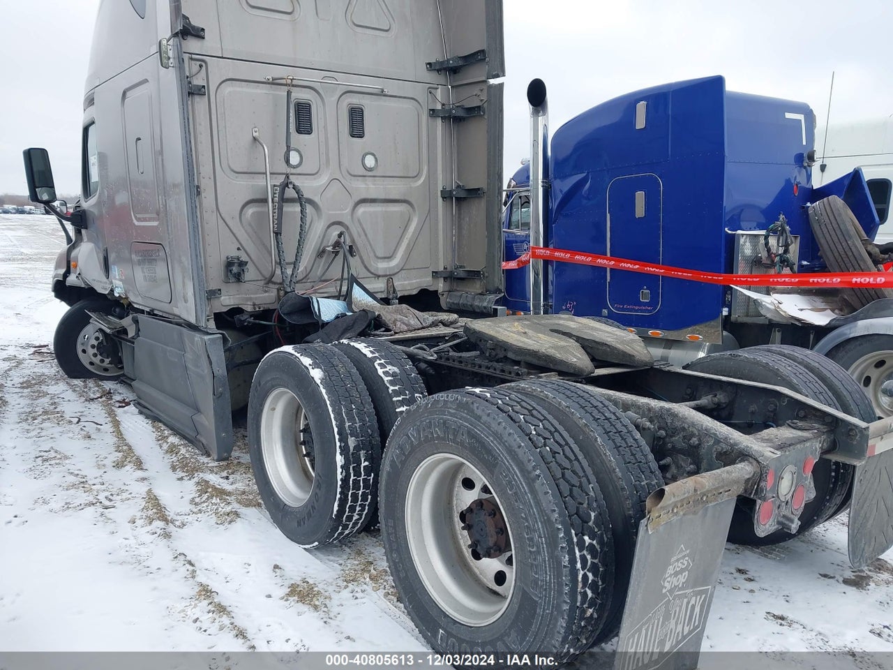 2016 FREIGHTLINER CASCADIA 125 · 3/4