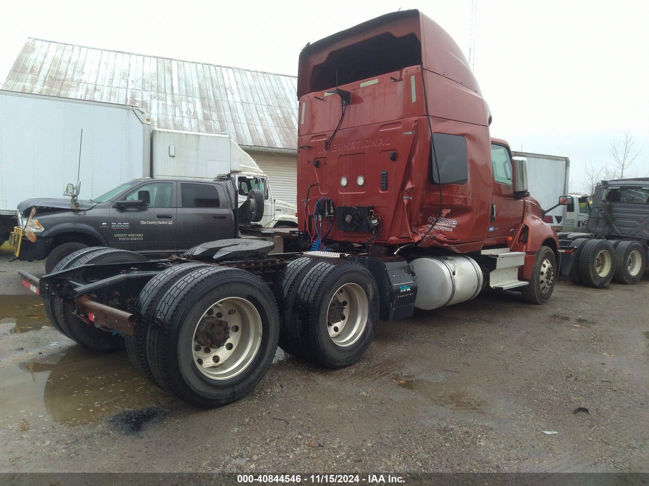 2018 INTERNATIONAL LT · 4/4