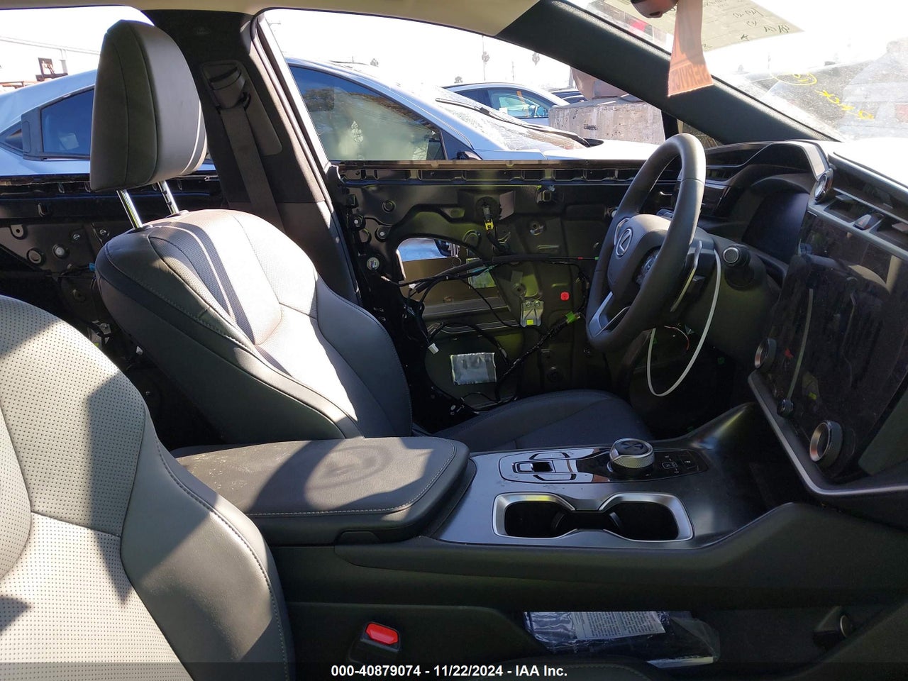 2024 LEXUS RZ 300E PREMIUM · 5/11